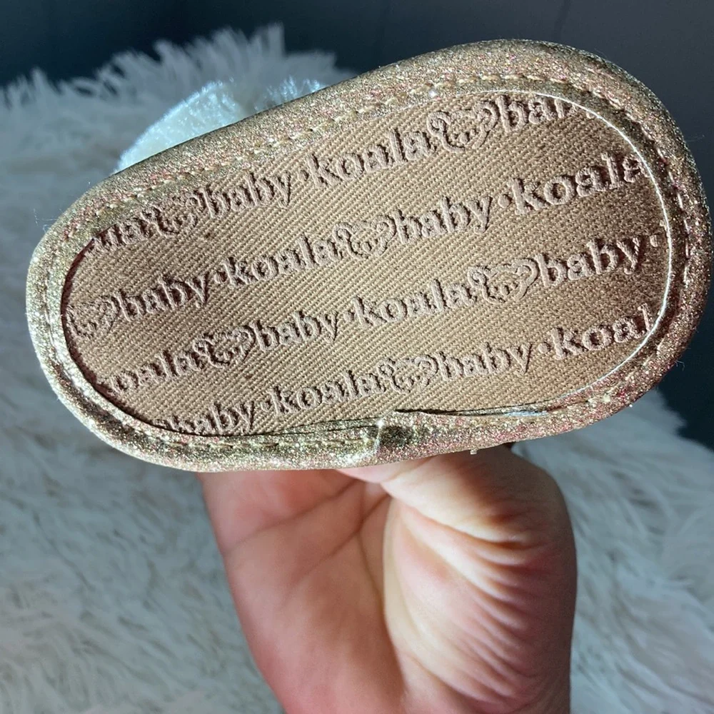 Boots - Picture 4 of 5